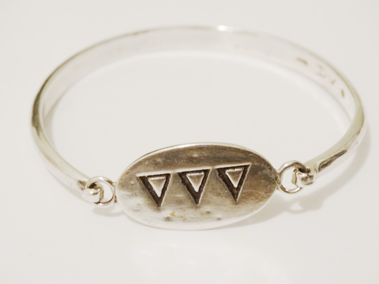 Navajo Sterling Silver Hook on Bangle Bracelet. - Etsy Canada