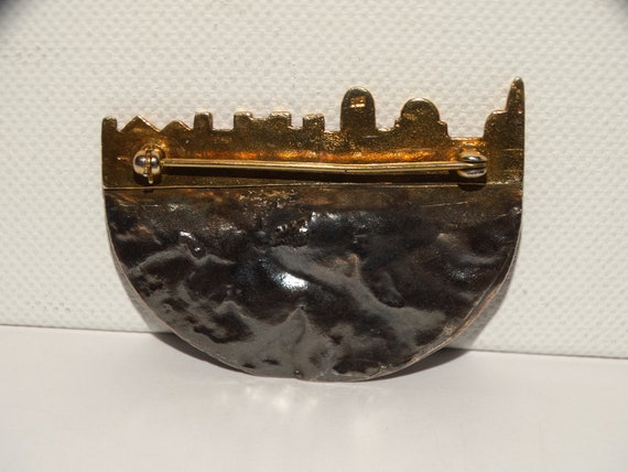 Sterling Silver RARE Large Storyteller Brooch. - image 6