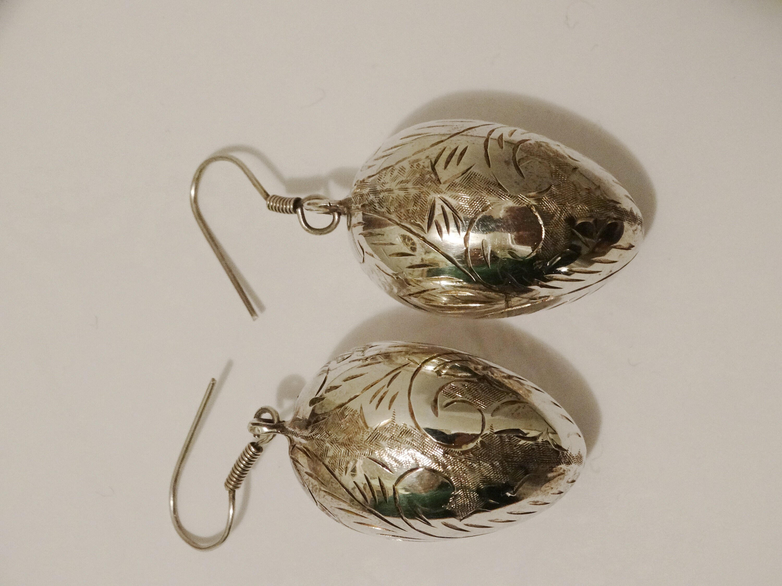アクセサリー source objrcts Large Egg Earrings アクセサリー source objrcts Large Egg Earrings Sterling