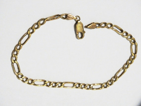 RARE Design 14k Yellow Gold Stamped Bracelet. - image 4