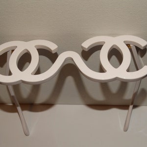 Authentic CHANEL White Runway SAMPLE Sunglasses 1994 Collectors. image 6