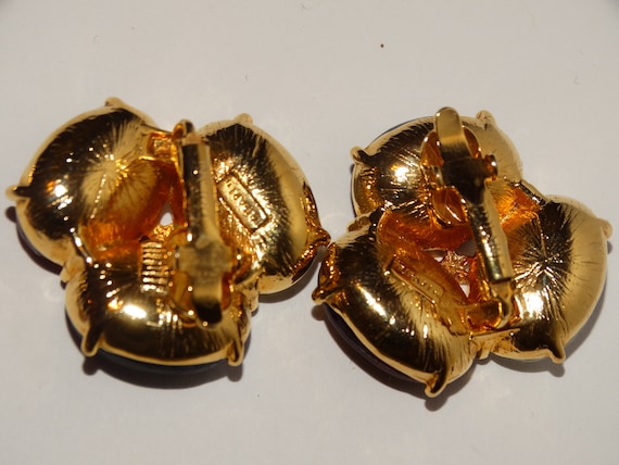 TRIFARI Clip On Earrings. - image 7