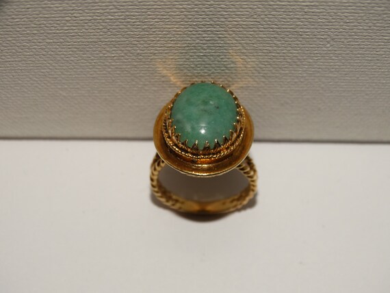 14k Jade Ring Size 8 Designer Signed. - image 10