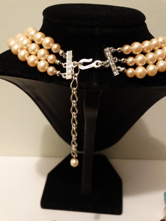 Carolee Signed Triple Strand Rhinestone Pearl Nec… - image 5