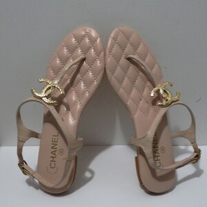 Chanel Leather Top & Bottom Size 38 Pink Sandals. 