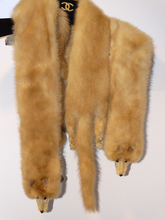 RARE Blond Genuine Mink Stole. - image 4