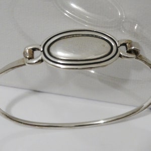 James Avery Oval Hook On Bracelet.