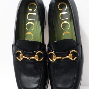 GUCCI Black And Green Leather Horsebit Shoes. Size 36 1/2