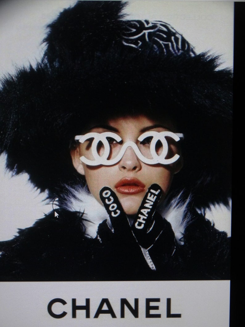 Authentic CHANEL White Runway SAMPLE Sunglasses 1994 Collectors. image 5