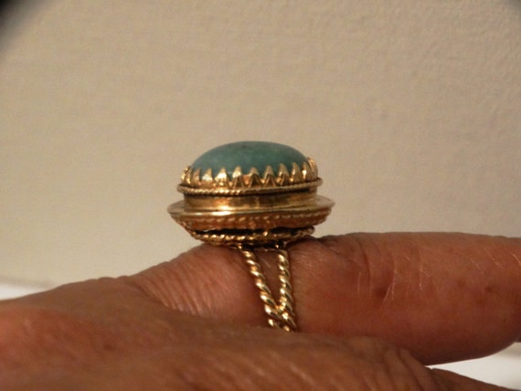 14k Jade Ring Size 8 Designer Signed. - image 8