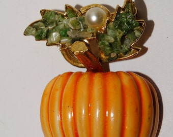 BSK Gold Tone Pearl / Genuine Jade Pumpkin Brooch.