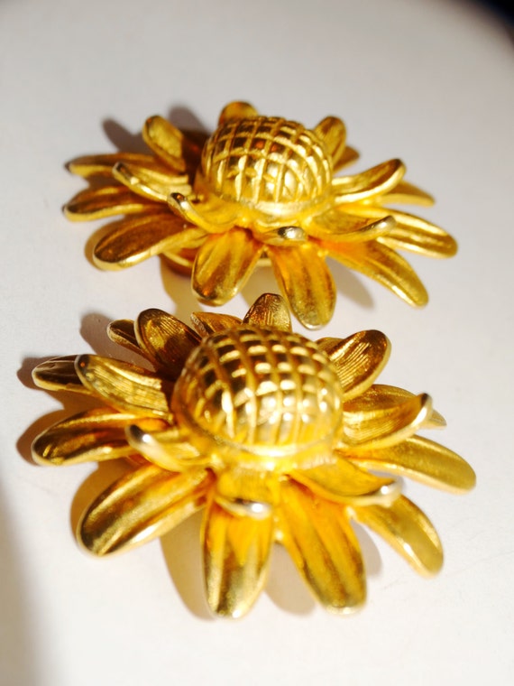 Vintage Gold Tone Custom Large Flower Earrings. - image 2