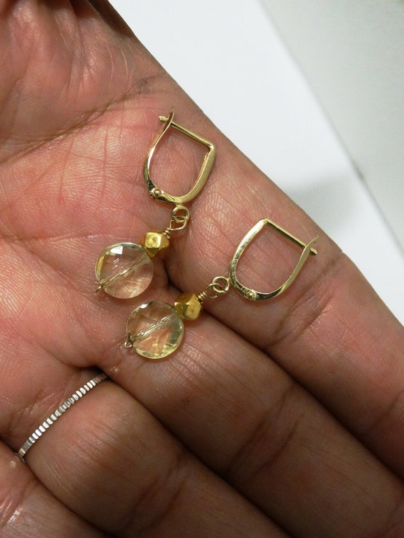 14k YG Genuine Citrine Stone Earrings.