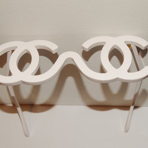 Authentic CHANEL White Runway SAMPLE Sunglasses 1994 Collectors. image 2