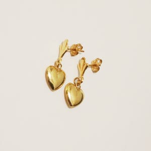 14k Yellow Gold Dangling Heart Earrings image 5