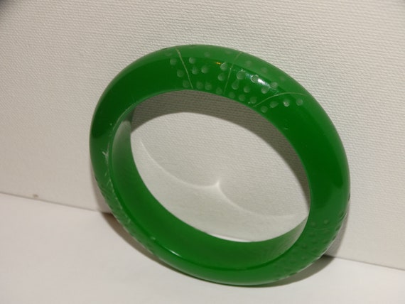 Lucite Plastic Green Translucent  Color 8.5" Bang… - image 5