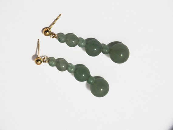 14k Y Gold Green Jade Earrings. - image 4