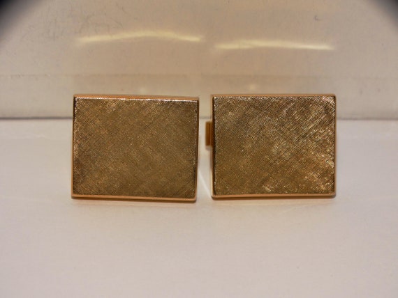 14k Gold Textured Design 14.6g Man Cufflinks. - image 9