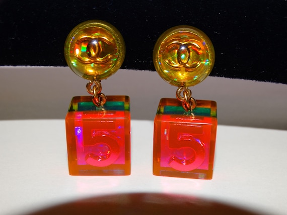 Chanel #5 Autentic VGE Iridescent Color Clip-on Da