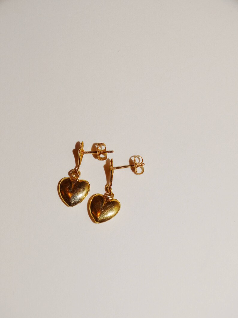 14k Yellow Gold Dangling Heart Earrings image 6