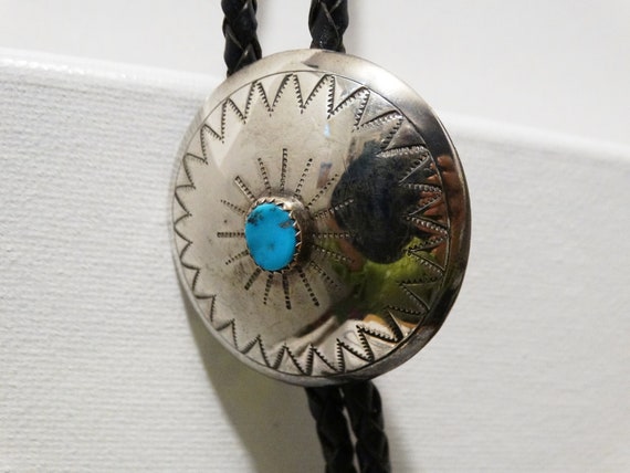 Important Jim Yazzie Vintage Native American Navajo Horse Turquoise Sterling Silver Bolo Tie Important Jim Yazzie Vintage Native American Navajo Horse Turquoise Sterling Silver Bolo Tie