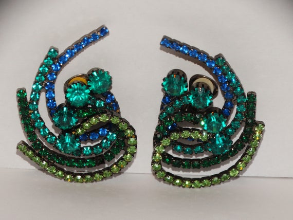 Vintage Huge Clip-On Rhinestone Earrings. - image 4