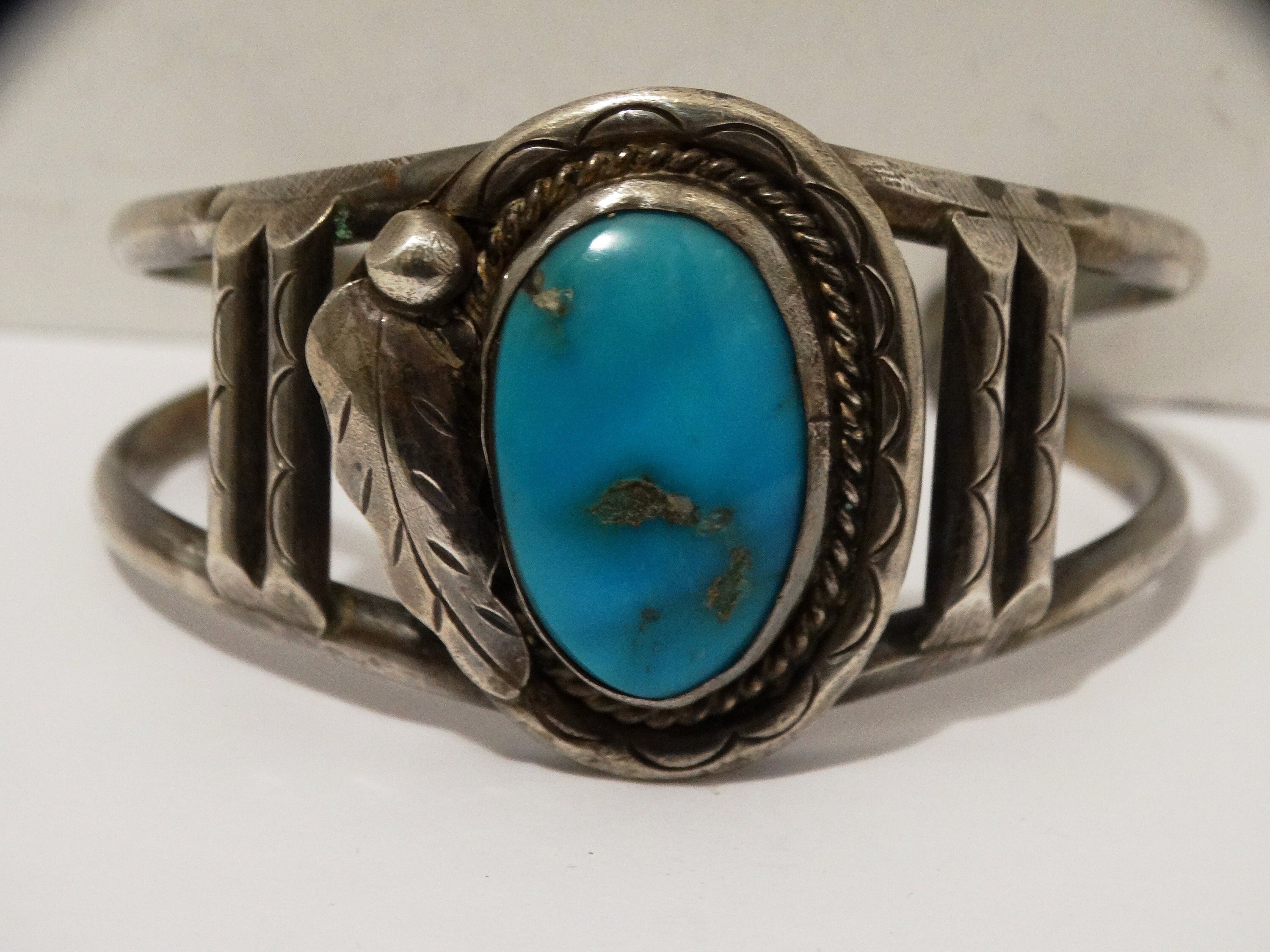 Vintage Navajo Sterling Silver Turquoise Cuff Bracelet. - Etsy