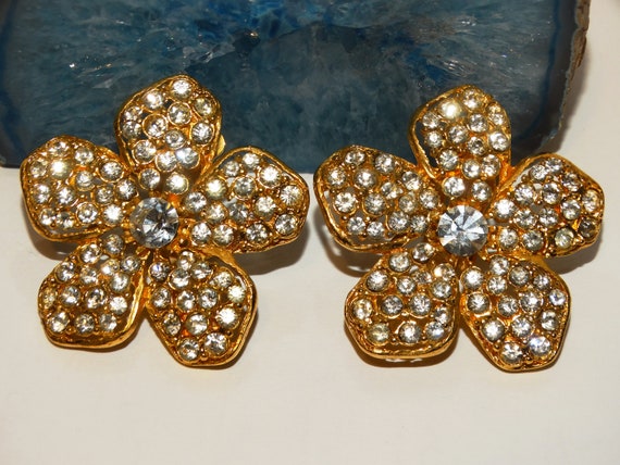 Bijoux New York Designs Large Gold Tone Rhinestone Flower Earrings.