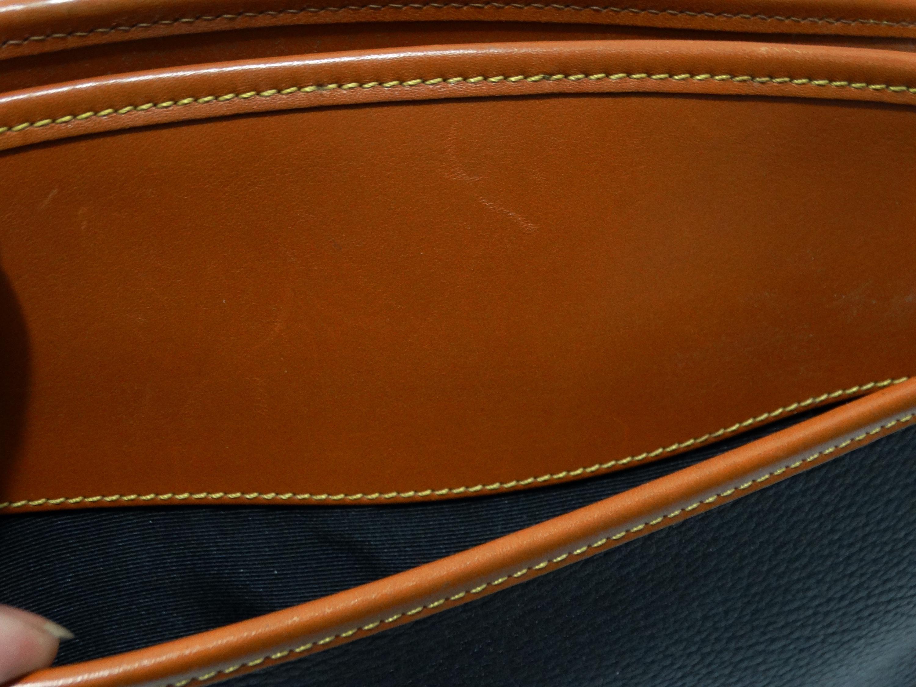 Dooney & Bourke オールウェザーレザーショルダーバッグ。 - Etsy 日本