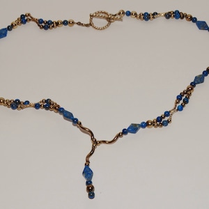 Sterling Silver & Lapis Lazuli Stones 18&quot; inch Necklace.