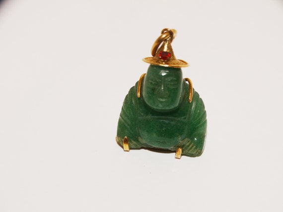 14k Gold Green Jade Buddha Pendant. - image 10