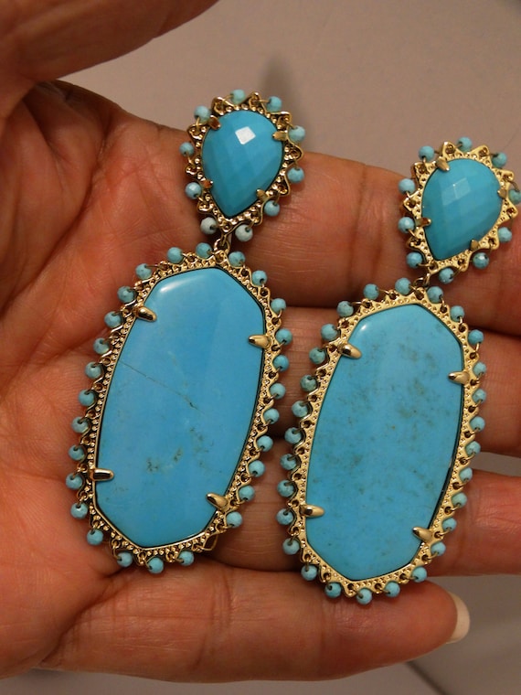 Kendra Scott Gold Tone Blue Earrings.