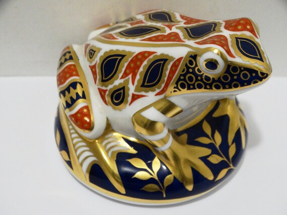 Royal Crown Derby Frog Figural Paperweight. - Etsy