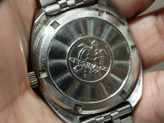 Certina Automatic 1960s Swiss Made DS-2 Wristwatch. RARE