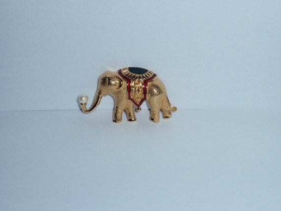 Monet Stamped 1980's Gold Plated Large Elephant B… - image 2