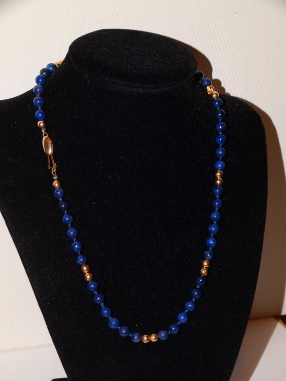 14k Yellow gold Genuine Lapis Lazuli Bead 18" Neck