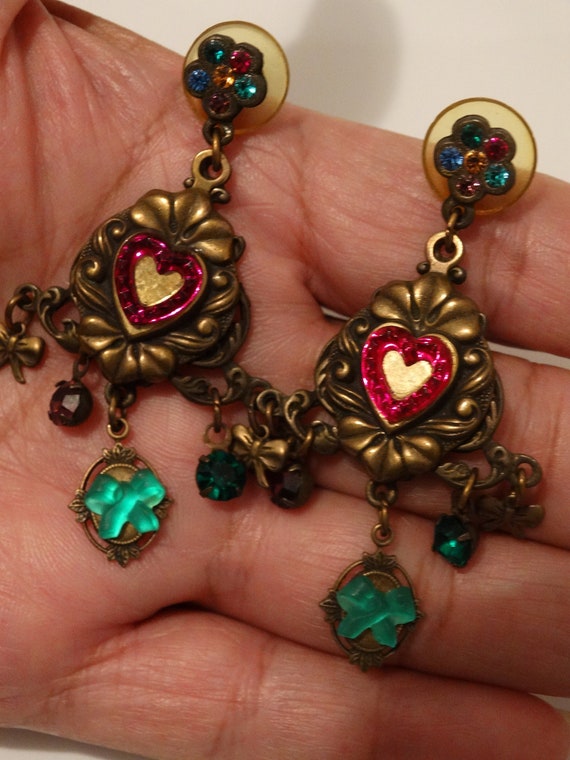 Brass/Copper With Rhinestone Heart Earrings.