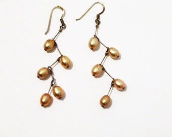 Sterling Stamped Genuine Pink Pearl Dangling Boucles d’oreilles.