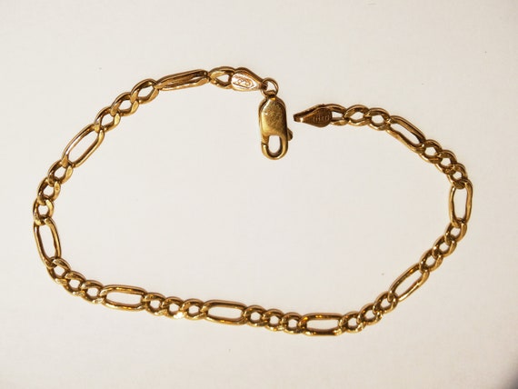 RARE Design 14k Yellow Gold Stamped Bracelet. - image 7