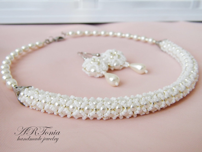 wedding accessories bridal jewelry beadwoven pearl collar and earrings White and gold pearl jewelry set romantic gift for her choker