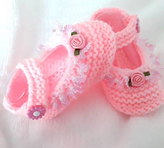 mary jane knitted baby shoes