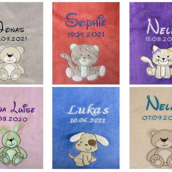 Babydecke mit Name und Datum bestickt / verschiedene Farben und niedlichen Tierapplikationen