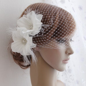 White bridal fascinator birdcage veil with flowers, Wedding ivory flower headpiece veil, Blusher veil with feather flower