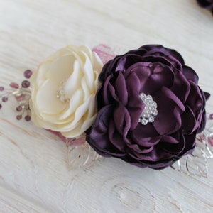 Purple wedding headpiece, Silk flower fascinator hair clip, Plun bridal hair piece, Floral hair accessory, Purple flower accessories set