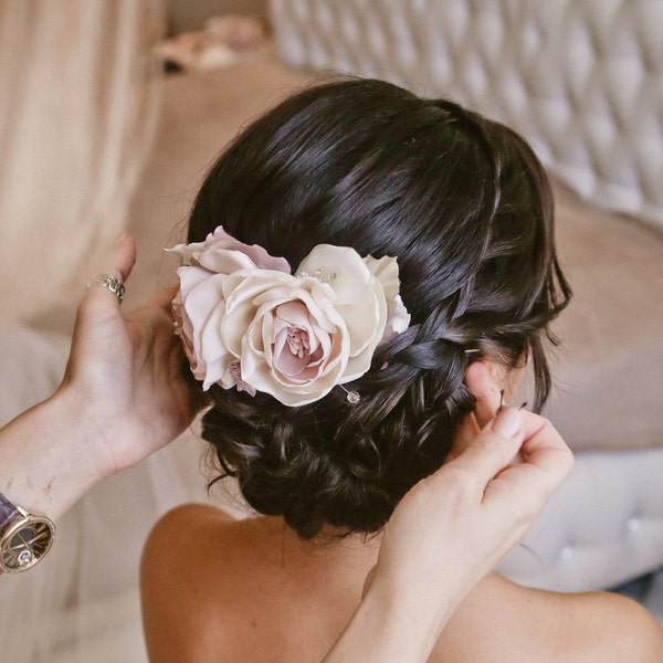 Blush Flower Hair Piece, Blush wedding Hair Flower, Bridesmaids Flower Headpiece, Light Purple Bridal Flower Hair Clip, Bridal Fascinator