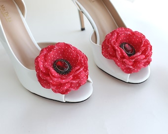 Red flower shoe clips, Polka dot shoe clips, Rockabilly wedding shoe pins, Pin up shoe flowers, Retro shoe clips, Fabric flower shoes clip