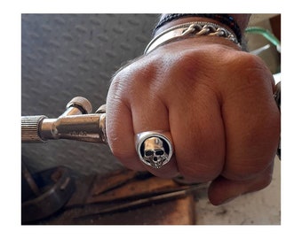 Silver Skull Ring Round Shape Signet Style Memento Mori