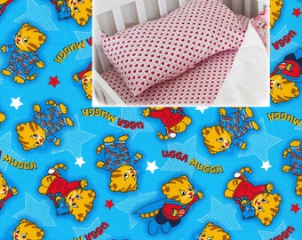 daniel tiger crib sheets