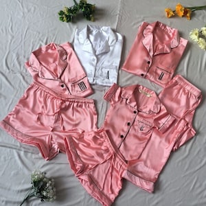 Group of Silky Satin Bridesmaid Pajamas. Bridal shower. Matching Wedding pajamas. Plus Size Pajamas. Bridesmaid pjs. Flower girl Pajamas.