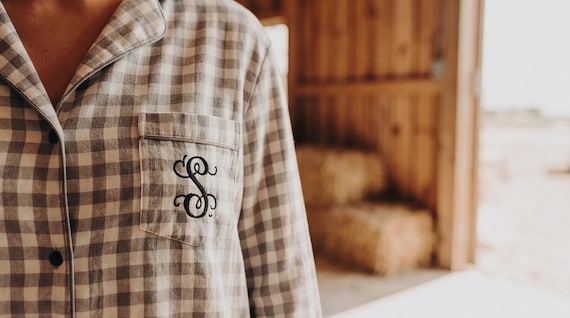 Grey Plaid Bridesmaid Shirts, Boyfriend Pajamas, Personalised Pajamas, Pajama Party set, Bridesmaids Pajamas, bridesmaids gifts